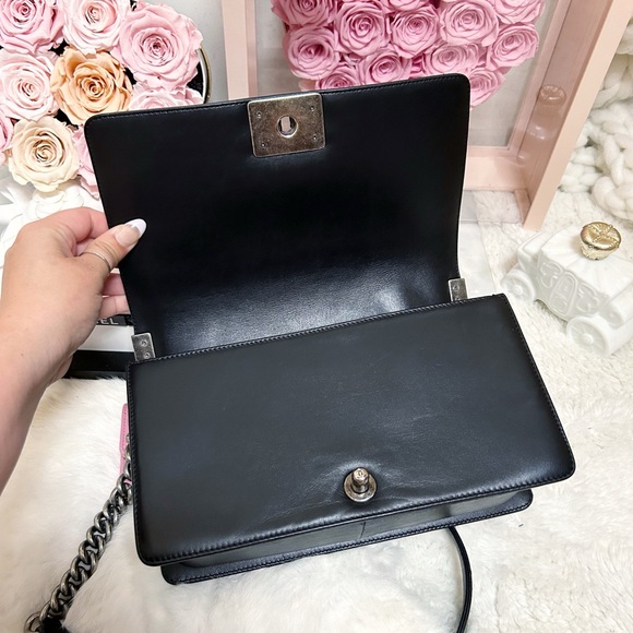 Authentic CHANEL Black Medium Ruthenium Calfskin Classic Le Boy Bag - Picture 9 of 15